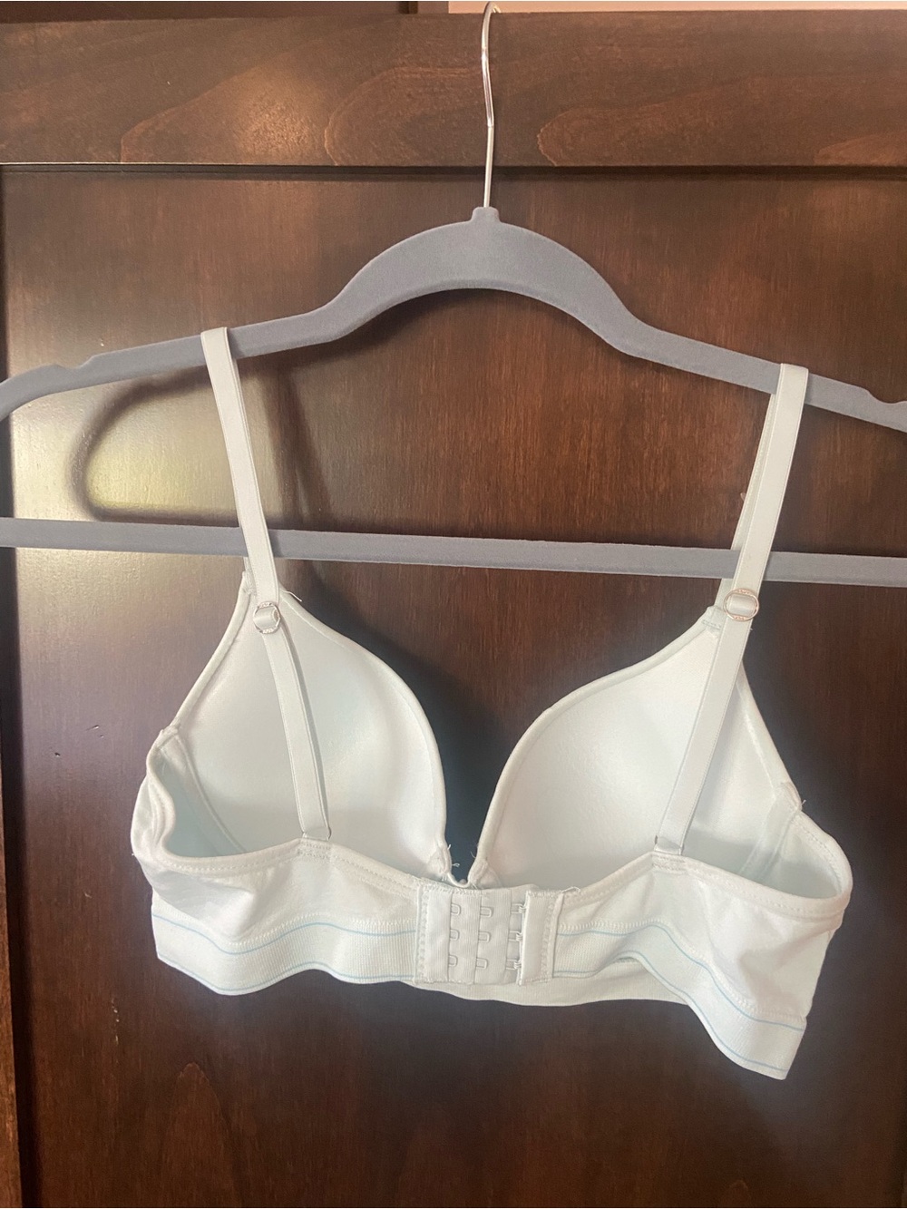 Roxy Bra 34 B
NWOT - Picture 2 of 4